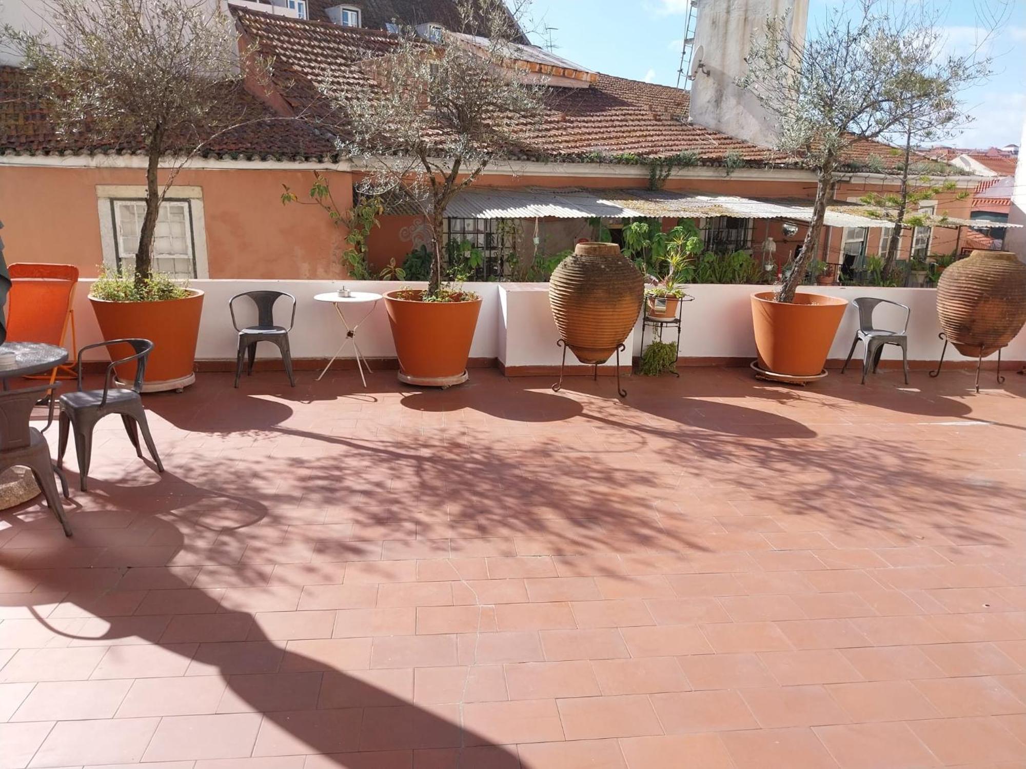 Costa Do Castelo Terrace, Em Rua Dos Lagares 8 Appartement Lissabon Buitenkant foto